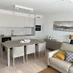 Oostende Luxueus Appartement 4P Zeezicht & Parking